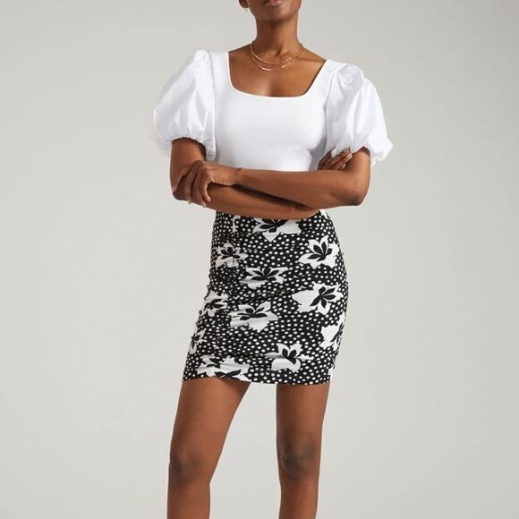 Porridge Ruched Knit Mini Skirt - Picture 2 of 8